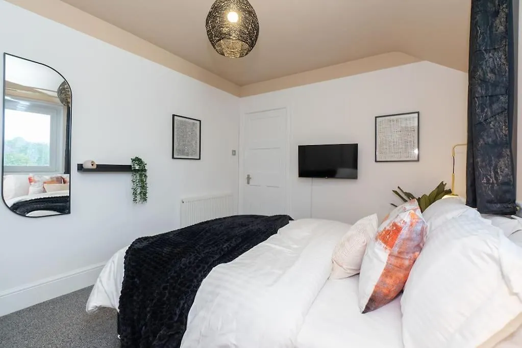 Boutique West-End Living With Bicocca Stays Aberdeen Lejlighed
